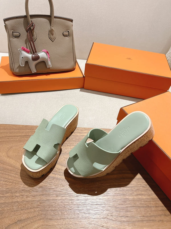HM 25S SANDALES COMPENSÉES HAUTES EN AGNEAU MENTHE DOUCE STYLE 28