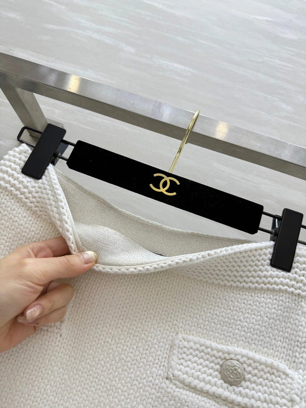 CHANEL JUPE COURTE 25S STYLE 239