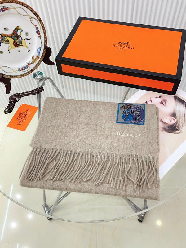 BADGES SOIE MUFFLER 180 CM SCARF IN TAN BROWN CASHMERE