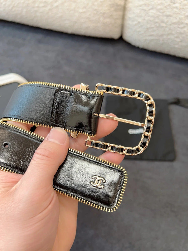 CINTURA 40MM IN PELLE DI VITELLO NERA CON FIBBIA A CATENA INTRECCIATA E CERNIERA CON FINITURE ORO