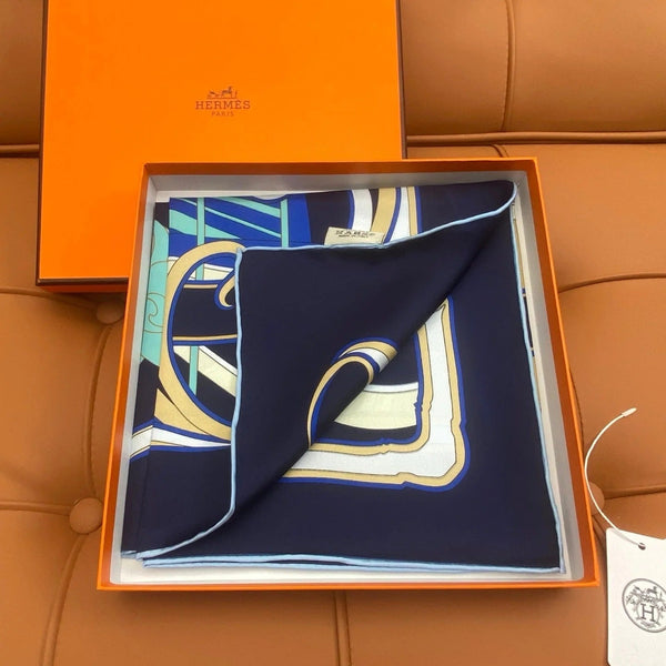 HERMES 25S SCARF 90 IN SILK 718489