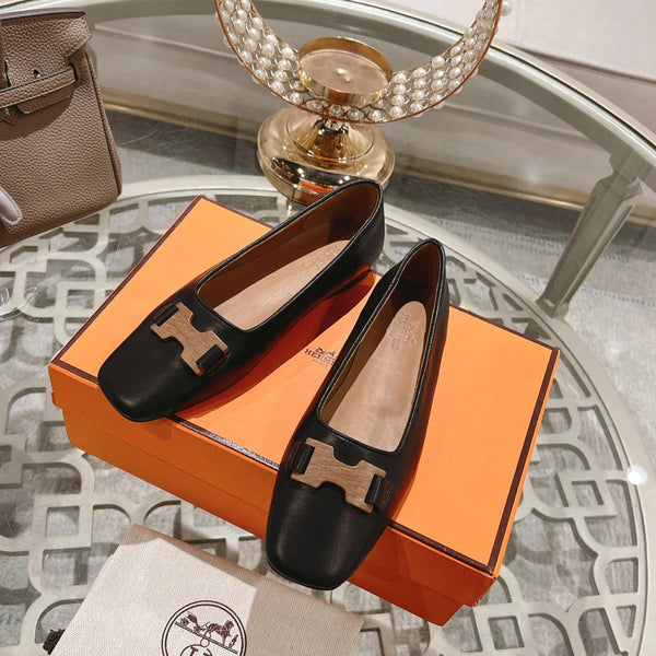 H - BUCKLE BALLET BLACK CALFSKIN