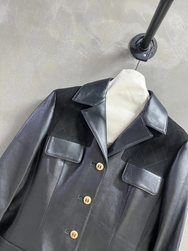 BLOUSON EN PEAU D'AGNEAU CHANEL 25S STYLE 226