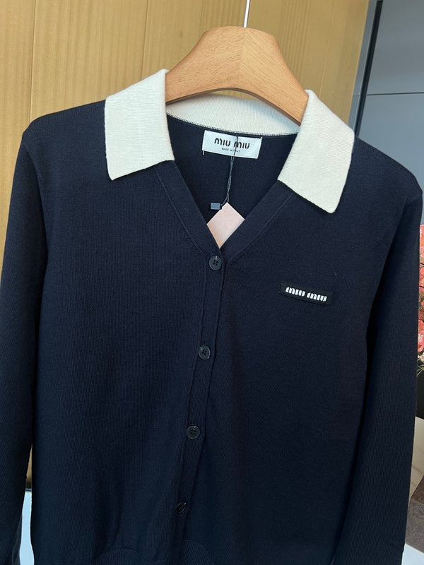MIUMIU CARDIGAN STYLE 428