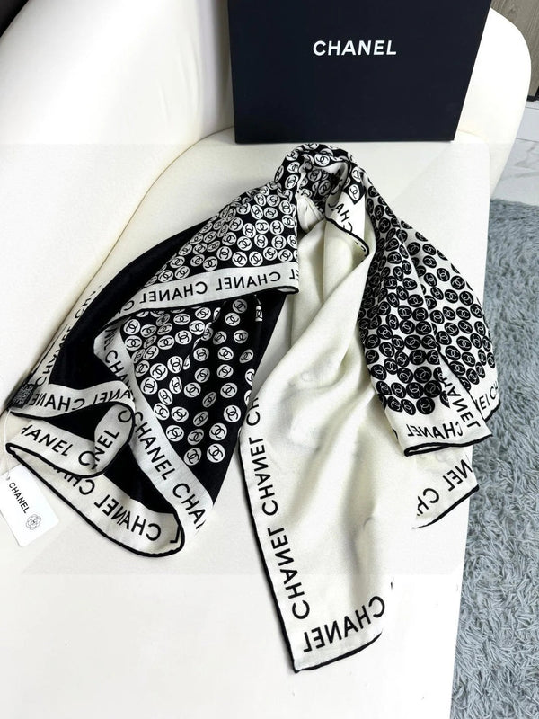 CHANEL 25S SCARF 140 IN CASHMERE SILK 702020