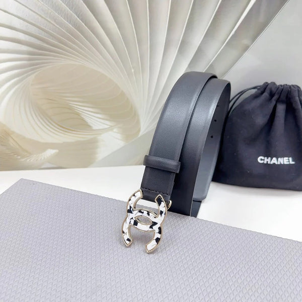 CC 30MM BELT IN BLACK SHINNY CALFSKIN WHITE LOGO