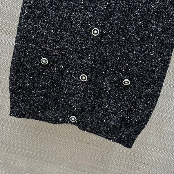 HAUT SANS MANCHES CHANEL STYLE 74
