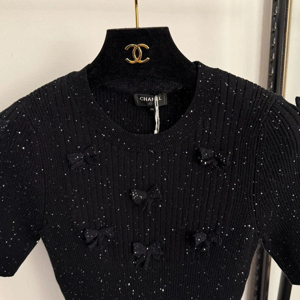 CHANEL 25S SHORT-SLEEVE PULLOVER SWEATER 339