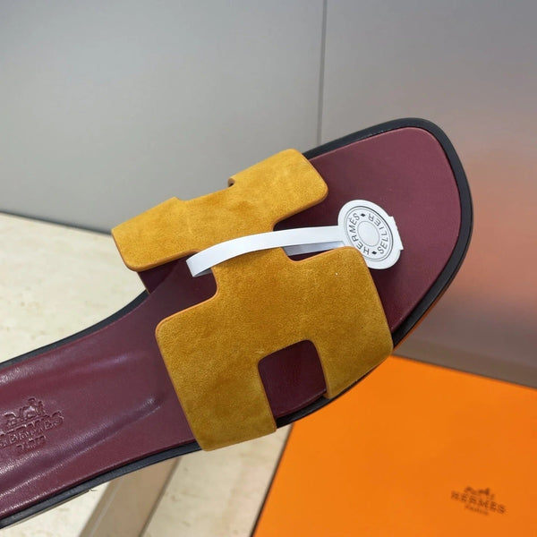 HM 26ss Oran Sandals Burgundy Yellow Suede Cowhide 607211