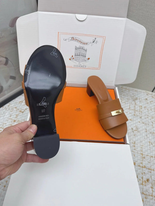 HM 26ss Oasis Sandals 50 Brown Sheepskin Gold Buckle 625162