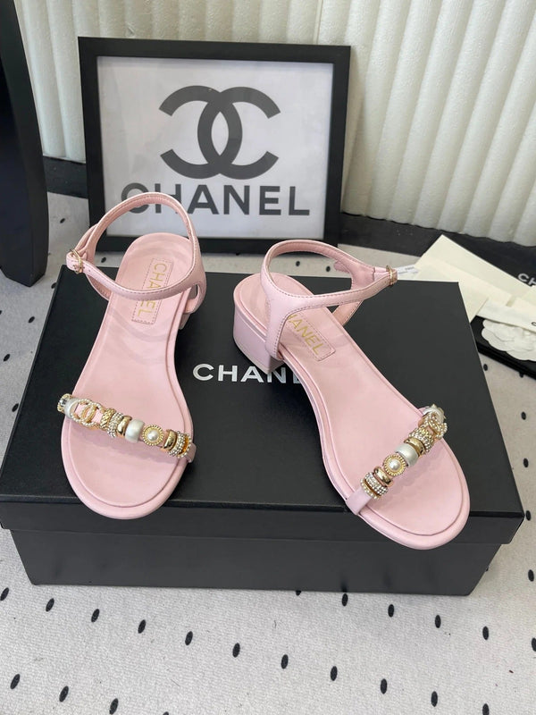 CC 26s Sandals 35 Light Pink Sheepskin Pearls 650101