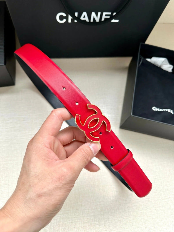 CINTURA CC 30MM IN PELLE DI VITELLO LISCIA ROSSO CILIEGIA CON FERRAMENTA IN METALLO