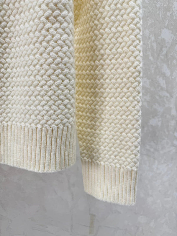 CHANEL 25S ROUND-NECK CARDIGAN 519