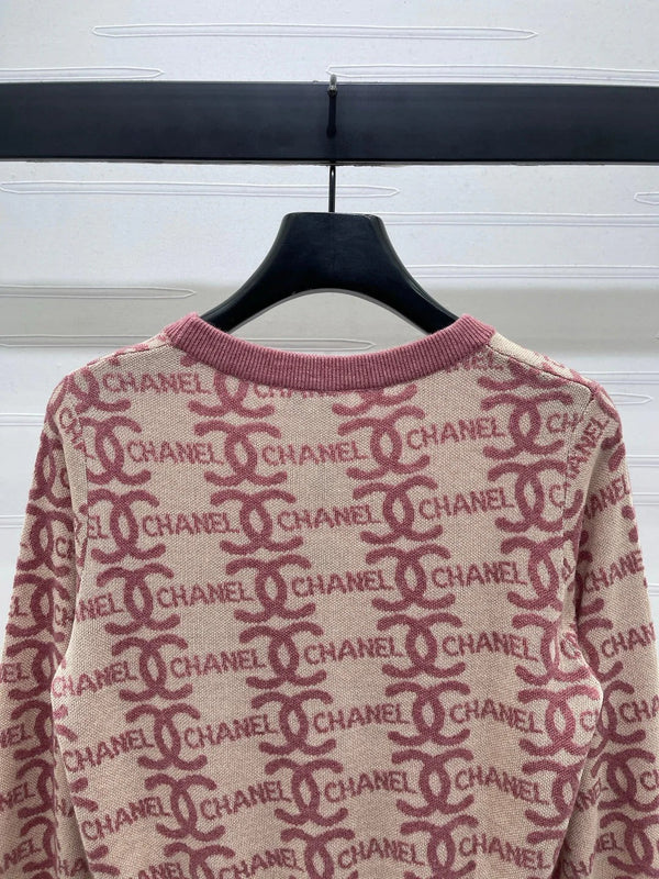 CHANEL PULL 25S MODÈLE 184