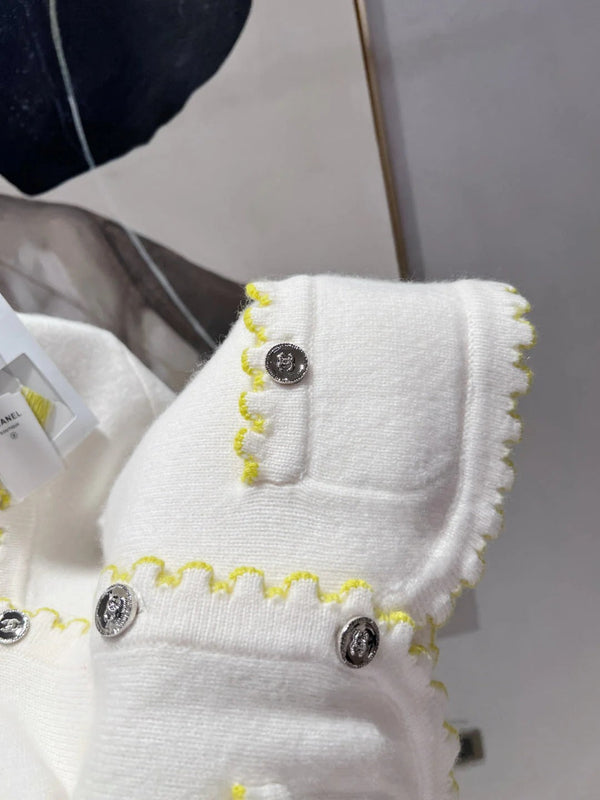 CHANEL 25S CARDIGAN MODÈLE 146
