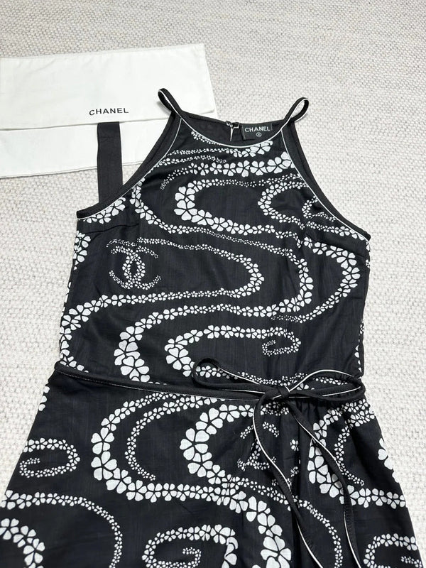 ROBE À BRETELLES CHANEL STYLE 1