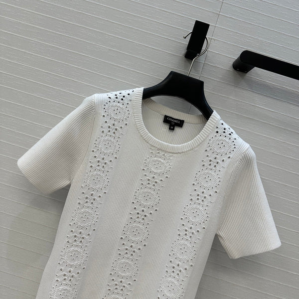 HAUT EN MAILLE CHANEL STYLE 64