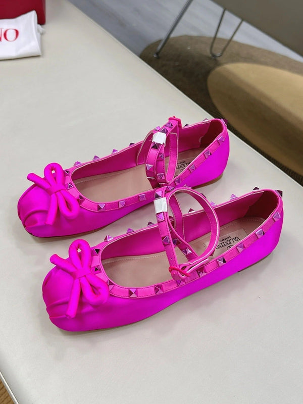 BALLERINES VALENTINO GARAVANI ROCKSTUD EN SATIN ROSE FUSCHIA