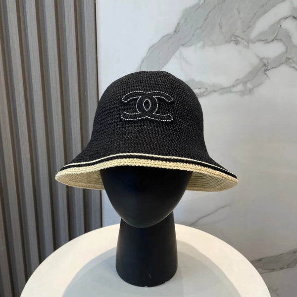 STRAW BUCKET HAT IN BLACK 672971