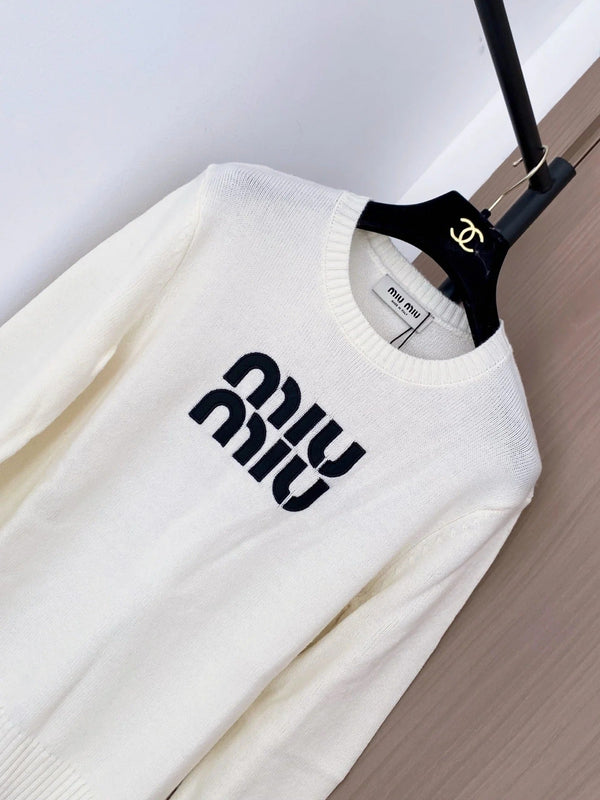 PULL MIUMIU STYLE 704