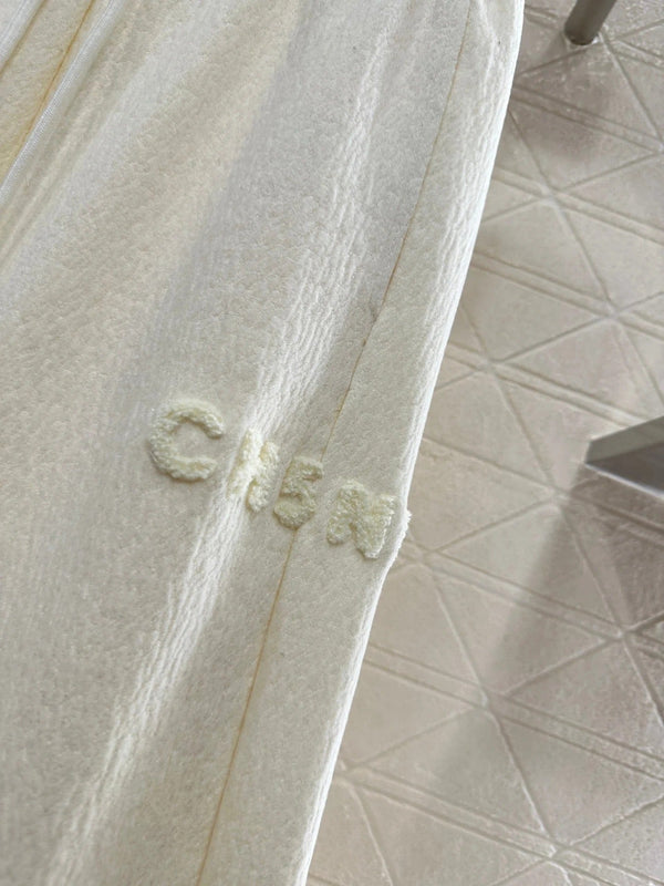 CHANEL 25S HIGH-WAISTED WIDE-LEG PANTS 306