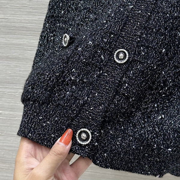 HAUT SANS MANCHES CHANEL STYLE 74