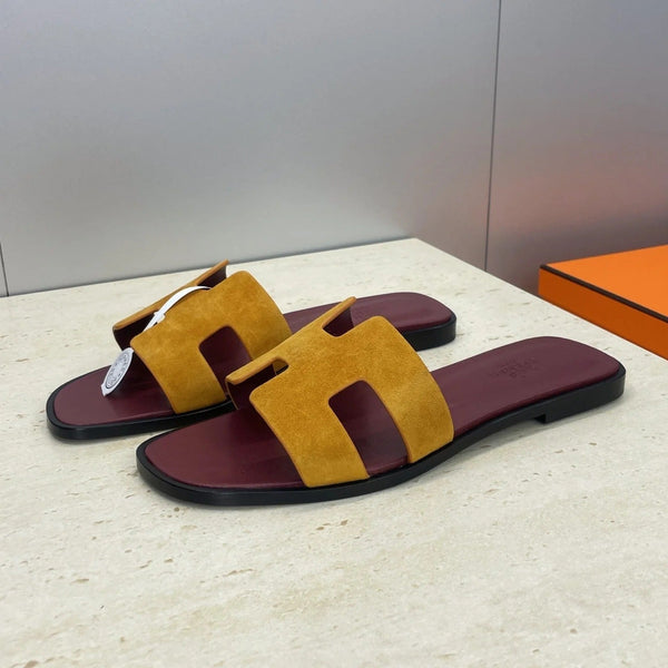 HM 26ss Oran Sandals Burgundy Yellow Suede Cowhide 607211