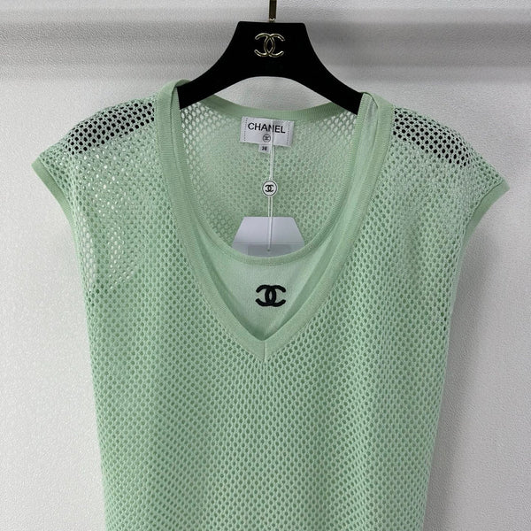Chanel 2026 Openwork Knit Vest Green Wool 395635