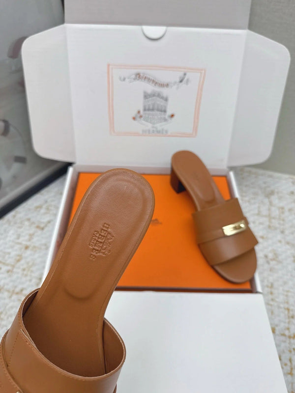 HM 26ss Oasis Sandals 50 Brown Sheepskin Gold Buckle 625162