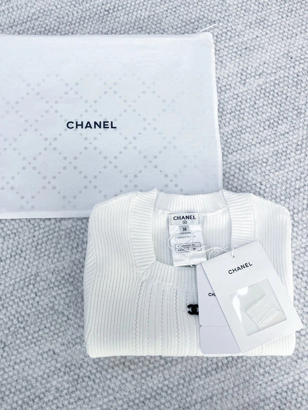 HAUT EN MAILLE CHANEL STYLE 23
