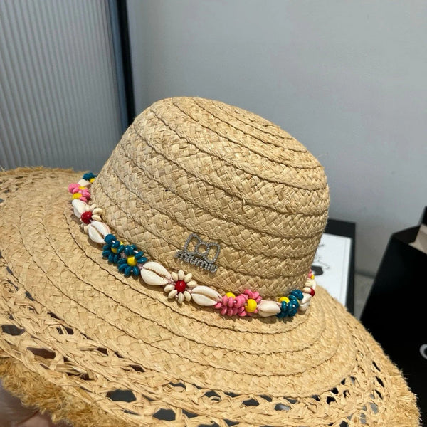 MM BEACH STRAW HAT IN BEIGE WITH SEA-THEMED EMBELLISHMENTS