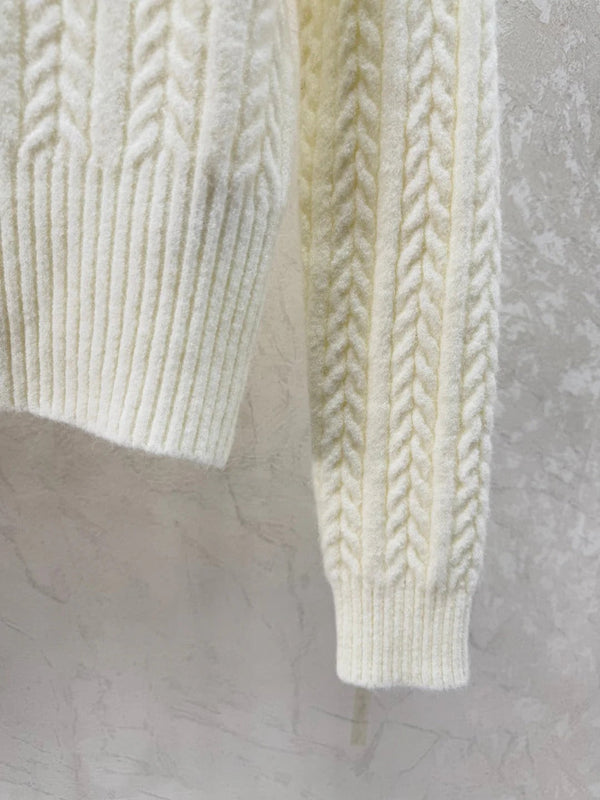 CHANEL Gilet col fourrure 25S 516