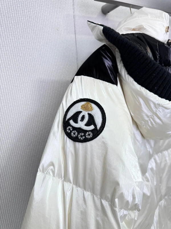 CHANEL VESTE DE SKI 25S 437