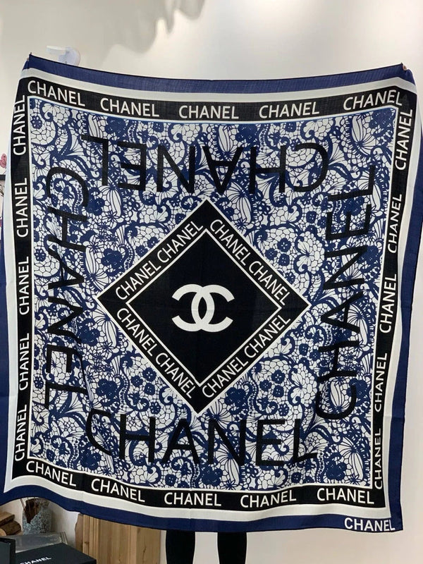 ÉCHARPE CHANEL 25S 135 CM EN CACHEMIRE ET SOIE 943320