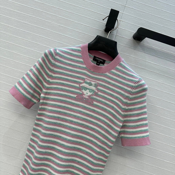 HAUT EN MAILLE CHANEL, MODÈLE 61