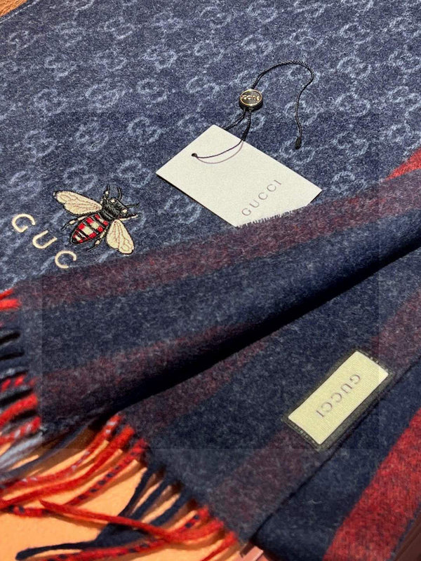 CHANEL 25S SCARF 190 IN CASHMERE 718528