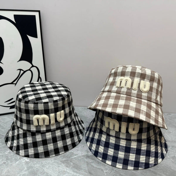 MM BUCKET CHECKED PATTERN WITH LOGO
