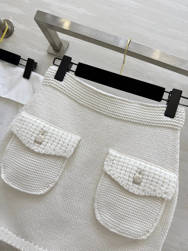 CHANEL JUPE COURTE 25S STYLE 239