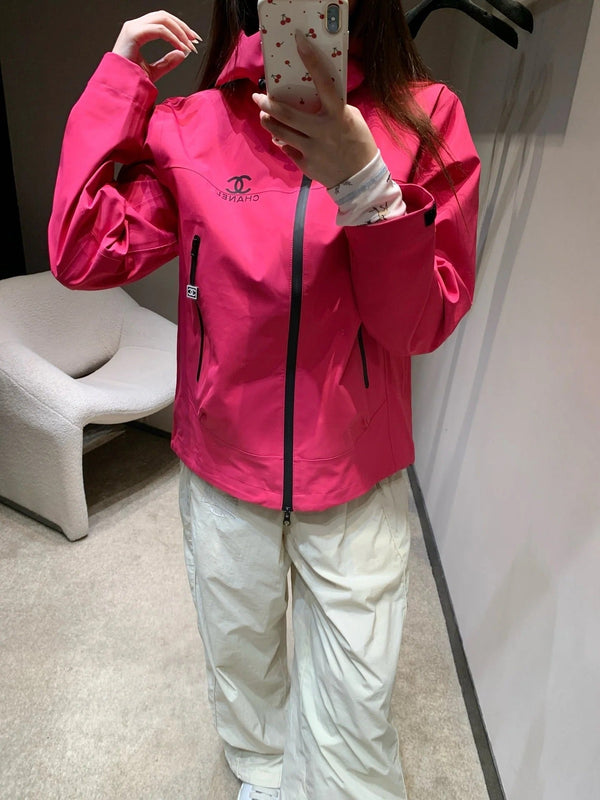 CHANEL 25S VESTE DE SPORT À CAPUCHE 447