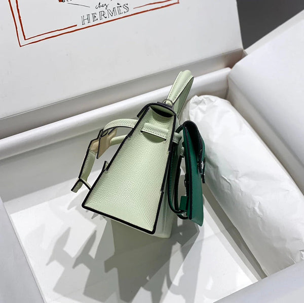 KELLY DOLL 18 IN LIGHT GREEN CALFSKIN