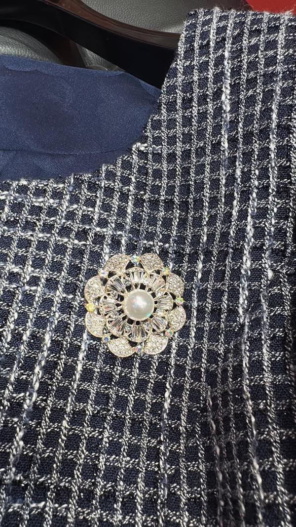 CHANEL VESTE STYLE 229 DE LA COLLECTION 25S