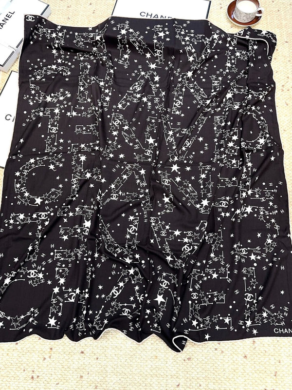 CHANEL 25S SCARF 140 CM IN CASHMERE SILK 943918