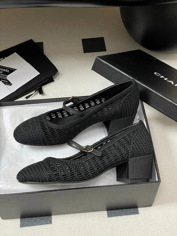 BALLERINES HAUTES MARY JANE 50 MM EN RAFIA NOIR
