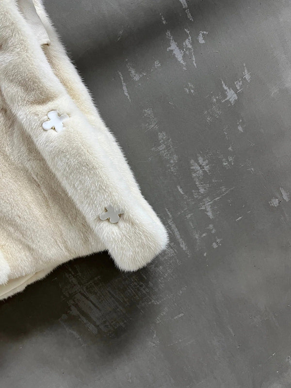 MIUMIU FUR VEST STYLE 685