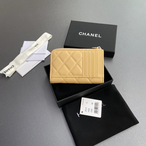 Chanel 2026 Porte-cartes matelassé 13cm veau grainé Abricot