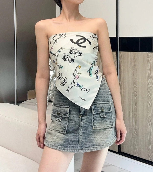 CHANEL 25S SCARF 90 IN SILK 735830