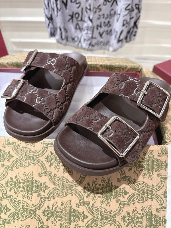 SANDALS IN NAVY BROWN SUEDE EMBOSSED LOGO SILVER HARDWARE