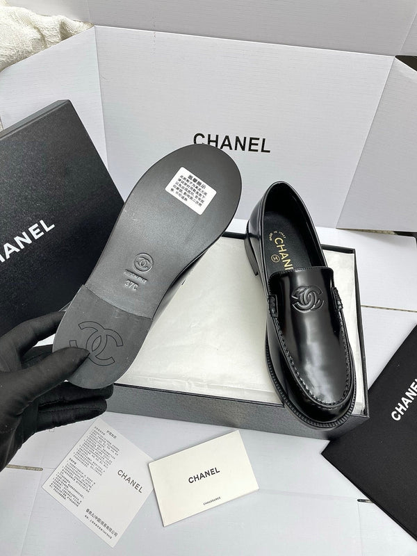 Mocassins CC 26s Double C Cuir de veau noir 645307