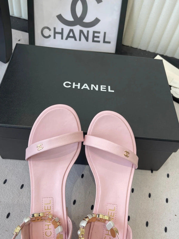 CC 26s Sandales 35 Cuir de mouton Rose clair 650104