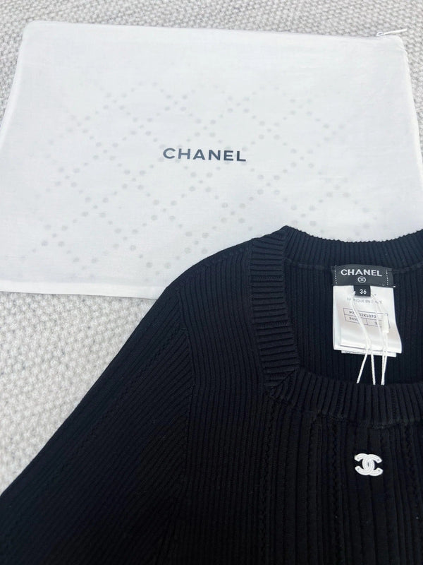 HAUT EN MAILLE CHANEL STYLE 22